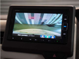 ◆バックカメラ◆リバースにするだけで映ります、後方の安全確認や、狭い駐車場での車庫入れ、雨の日や夜間など視界の悪い時に便利です!安全にバックする為には欠かせない装備です。