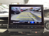 リアカメラ装備です♪狭い場所での駐車や雨の日・夜間など視界の悪いコンディションでのストレスの軽減にもなります!