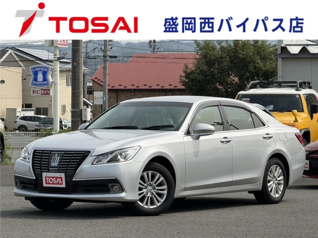 クラウン 2.5 ロイヤルサルーン i-Four 4WD