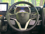【純正革巻きステアリング】上質な革を使用することで、手にしっかり馴染みとても運転しやすいハンドルです♪