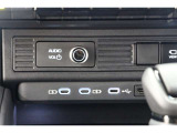 充電用USB装備しています。
