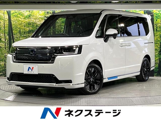 ステップワゴン 2.0 e:HEV スパーダ