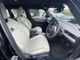 ◆LIBERALAは、輸入車選びの新たなスタイルを提案するインポート・セレクト・ブランドです。オーナー様となる方がクルマから直接感じる感性を第一にした、最良の一台との出会いをコーディネートいたします。