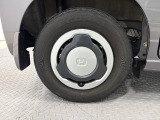 お車をお探しのお客様、ご購入までの流れや疑問点など一つ一つ丁寧にご説明させていただきます。 お客様にご納得頂ける一台を一緒にお探しさせて頂ますので、当店へ是非お越しください!