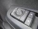 駐車時や狭い道でのすれ違い時に気を使うミラー。電動格納式ドアミラーはそんな時に便利です。