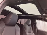 お車のご購入や整備・修理代のお支払にはトヨタのクレジットカード『TS CUBICカード』がお勧め。お買物の際にカードでお支払頂くとポイントが貯まり、トヨタのお店でカードご利用後ポイント還元ができます