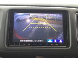 バックモニター付きで、車庫入れやバック時の後方確認をしっかりサポート。モニターに映し出される映像で死角も確認しやすく、狭い場所での駐車や後退時の操作をより安心して行えます。