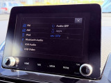 【ナビゲーション】目的地までしっかり案内してくれる使いやすいナビ。Bluetooth接続すればお持ちのスマホやMP3プレイヤーの音楽を再生可能!毎日の運転がさらに楽しくなります!!