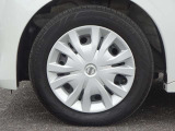 【タイヤ】【純正14インチホイール】《155/65R14》ホイールキャップ付き