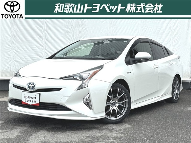 プリウス 1.8 S E-Four 4WD 