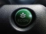 エンジン、エアコンなどを制御し低燃費な『ECONモード』に、また走りを楽しみたいとき、空調など快適性を重視したいときにはスイッチOFFで通常モードに切り替えができます!