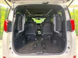 ドライバーによって運転しやすいポジションは異なり、あの車はどうなのか不安なこともありますよね。気になるお車は店頭で乗り込んでご確認いただけます♪