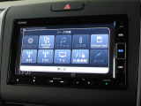 ナビゲーションは純正メモリーナビ(VXM-224VFi)を装着しております。AM、FM、CD、DVD再生、Bluetooth、音楽録音再生、フルセグTVがご使用いただけます。