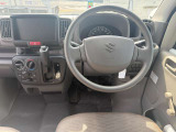 自社認証工場を完備しておりますので、納車前の車検・整備や、アフターメンテナスもばっちりですので、安心して当社にお任せ下さい。また、当社にて車輌ご成約のお客様はオイル交換永久無料のサービス付きです!
