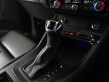 そのモデルの特性に合わせたトランスミッションを採用することにより、駆動力への伝達効率が高く、燃費性能にも大きく寄与しています。詳しくは0078-6002-900146中古車スタッフまで