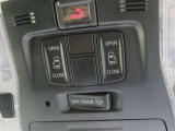 パワースライドドアは、運転席からボタンひとつで開閉できます♪