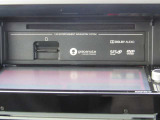 純正メモリーナビ(MM318D-W) CD・DVD再生  CD録音可 フルセグTV Bluetooth対応★携帯電話にダウンロードした音楽が車内でも楽しめます。ハンズフリー通話も可能です !
