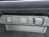シガーソケット用の充電器が使用可能です!