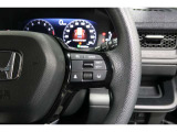 Hondaセンシングの機能のひとつ、アダプティブクルーズコントロール付!アクセルから足を離しても設定したスピードと前車との車間を保ち走行してくれます!車線維持もアシスト☆高速道路で疲労軽減ですね☆
