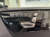 メルセデス・ベンツの定める厳しい基準をクリアしたお車のみをご案内させて頂きます。納車前整備はメーカー規定に基づき100項目以上にも及ぶ点検を熟練のメカニックによって行いご納車させて頂きます。