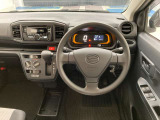 YouTubeにお車の紹介動画を掲載しております。画像ではわかりにくい細かなところまでご紹介♪ご視聴用URLはお問い合わせください。