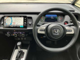 運転のしやすい配置でドライバーの負担を軽減します!