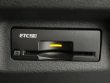 【ETC】高速道路の料金所をストレスなく通過!話題のスポットやサービスエリアに多い「スマートIC」利用時は必須のアイテムです。当店でセットアップを実施、ご納車当日からすぐにご利用いただけます!