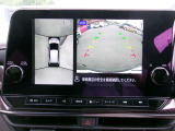 アラウンドビュ-モニタ-装備。上から見下ろしているような映像が表示されるので、車庫入れ時にも安心です!確認しずらい障害物等も視認しやすいですね^^