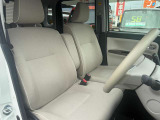 自社認証工場を完備しておりますので、納車前の車検・整備や、アフターメンテナスもばっちりですので、安心して当社にお任せ下さい。また、当社にて車輌ご成約のお客様はオイル交換永久無料のサービス付きです!