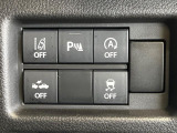 【スズキ セーフティサポート】走行中に前方の車両等を認識し、衝突しそうな時は警報とブレーキで衝突回避と被害軽減をアシスト。より安全にドライブをお楽しみいただけます。