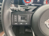 ■ステアリングスイッチ■ハンドル手元でオーディオの操作が簡単に出来ます。運転中でもナビまで手を伸ばさずに操作が出来て安心です。