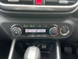 室内の温度を快適に保つオートエアコン付きです!