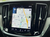 【9インチタッチスクリーン純正HDDナビ】「Apple Car Play」「Android Auto」対応のボルボ先進ナビゲーション「SENSUS」。最新地図データへ無料更新してお渡しします。
