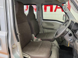 運転席広々