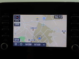 ナビゲーション付き。タッチパネル式で使いやすく、お出かけもラクラクです。
