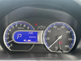 【スピードメーター】メーターがシンプルで見やすく運転しやすいですね。