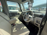 自社認証工場を完備しておりますので、納車前の車検・整備や、アフターメンテナスもばっちりですので、安心して当社にお任せ下さい。また、当社にて車輌ご成約のお客様はオイル交換永久無料のサービス付きです!