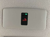 あおり運転をされても安心!緊急通報も可能、ボタンを押すだけでオペレーターにつながるSOSコール付。(別途登録費用が必要となります。)