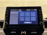 ディスプレイオーディオを装備。スマホと車をつなぐことで、これまでのナビに加えていろんなサービスが楽しめます。