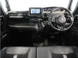 ◆運転席・助手席◆室内は、シートクリーニングや各部の徹底した清掃を実施し、消臭・除菌処理を行っています。しかも、全ての差上で天然成分の薬剤にこだわり安心・安全へも配慮しています。