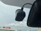 【ドライブレコーダー】時間に合わせた情報をしっかりと録画録音いたします。運転に際してのトラブルや事故などの映像もしっかりと録音録画いたします。