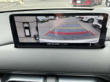 【360&deg;ビューモニター】駐車が苦手な方も、これがあれば安心です!狭い駐車場や花壇などがあって心配な駐車シーンでも、死角がなく安全が確保できます♪