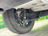 お車を安心してお乗りいただく為には、足回りの定期点検が欠かせません。サービスサポート(有償保証)では無料点検もご提供しており、安心のカーライフをお過ごしいただけるサポート体制が整っています。