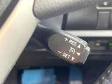 【クルーズコントロール】高速道路もラクラク走行。アクセルを離しても一定速度で走行ができ、長距離運転時の負担を軽減!加速・減速も簡単なスイッチ操作で調整できます。