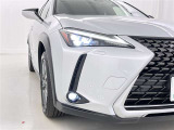 フォグランプ装着車です。暗い夜道の車両前方を明るく照らします