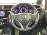 【Honda SENSING】いつもの道で、高速道路などで、安心・快適な運転を支援します。先進の安全運転機能システム搭載。
