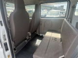自社認証工場を完備しておりますので、納車前の車検・整備や、アフターメンテナスもばっちりですので、安心して当社にお任せ下さい。また、当社にて車輌ご成約のお客様はオイル交換永久無料のサービス付きです!