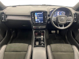 XC40 B4 AWD Rデザイン 4WD 
