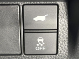【パワーバックドア】スマートキーや運転席のボタンを押すだけでリアゲートが自動で開閉します!荷物を持っている時や、高い位置にあるバックドアを閉める際に便利な機能です♪