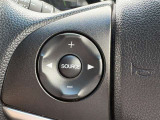 ステアリングスイッチ付!運転中も目線を動かす事無く音量等の操作可能!